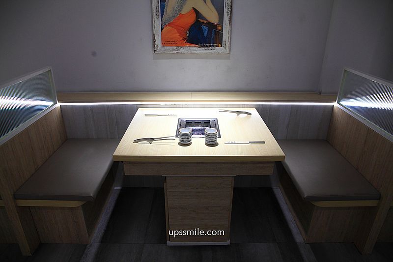 桃園美食【燒島屋燒肉】桃園一人燒肉料理餐廳，有雞湯與飲料喝到飽