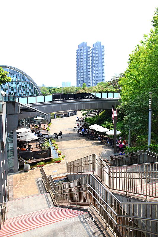 路易莎大安森林公園店【北捷咖啡大安森林店】路易莎森林系玻璃屋不限時咖啡廳