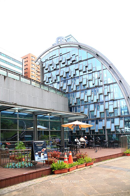 路易莎大安森林公園店【北捷咖啡大安森林店】路易莎森林系玻璃屋不限時咖啡廳