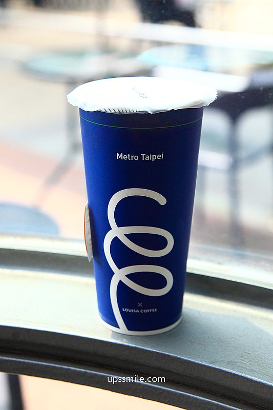 路易莎大安森林公園店【北捷咖啡大安森林店】路易莎森林系玻璃屋不限時咖啡廳