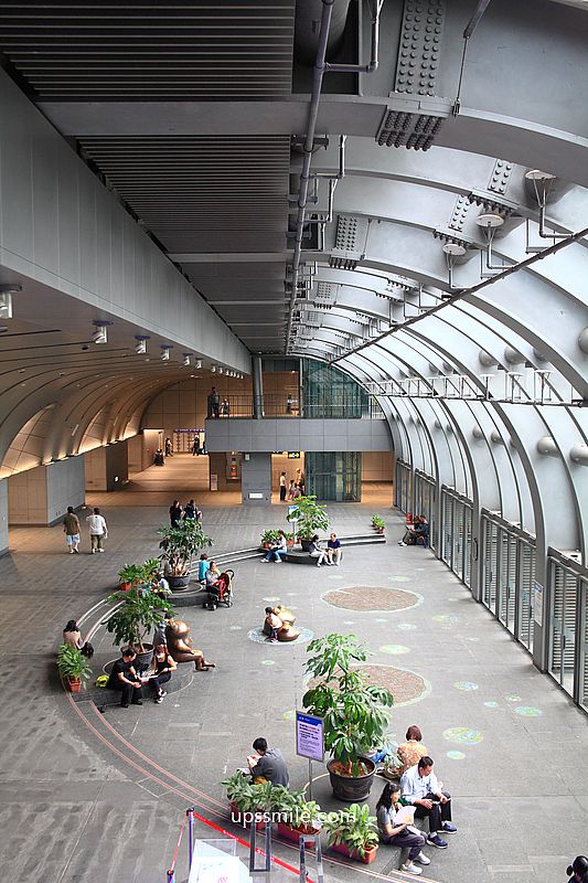 路易莎大安森林公園店【北捷咖啡大安森林店】路易莎森林系玻璃屋不限時咖啡廳