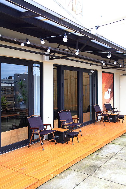 西門町戲院頂樓咖啡廳【漠杉咖啡西門店MUSAND COFFEE XIMEN】工業風混露營風不限時咖啡