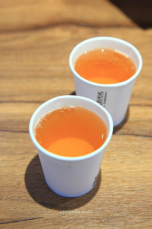 台北善導寺站美食【青嬌膠原麵館】忠青商行旗下文青風雞湯麵店與江浙菜