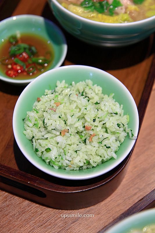 台北善導寺站美食【青嬌膠原麵館】忠青商行旗下文青風雞湯麵店與江浙菜