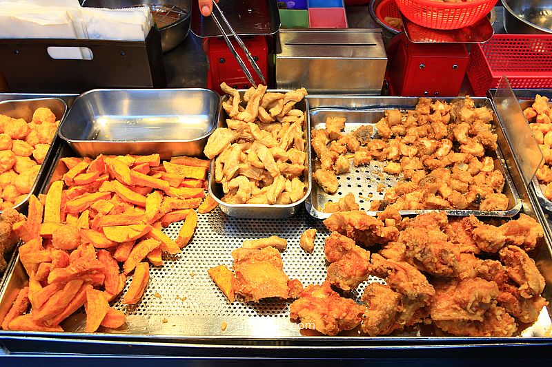 北投石牌美食【陳季炸雞石牌店】台北好吃人氣炸雞炸雞翅推薦