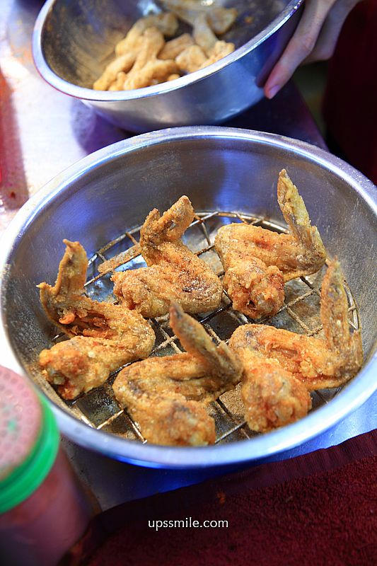 北投石牌美食【陳季炸雞石牌店】台北好吃人氣炸雞炸雞翅推薦