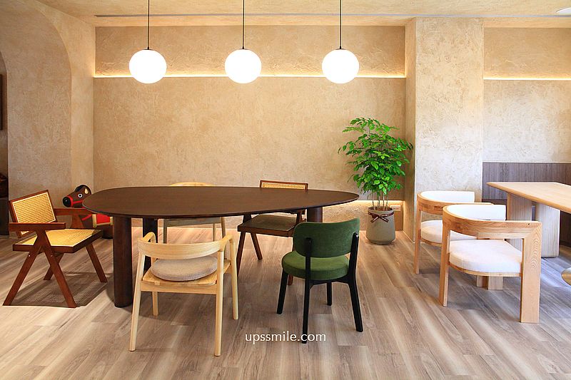 桃園咖啡廳【ふふや FuFuya】桃園八德寵物友善韓系咖啡廳，必吃桃園甜點戚風蛋糕