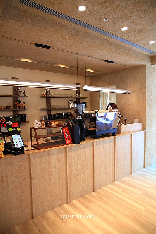 桃園咖啡廳【ふふや FuFuya】桃園八德寵物友善韓系咖啡廳，必吃桃園甜點戚風蛋糕