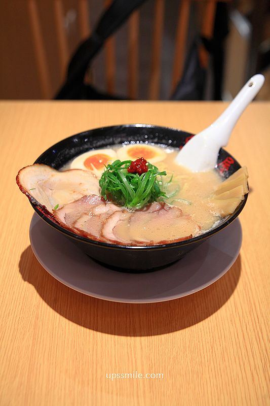 京都北白川拉麵插旗台灣【魁力屋拉麵台北本店】捷運中山站拉麵專賣店