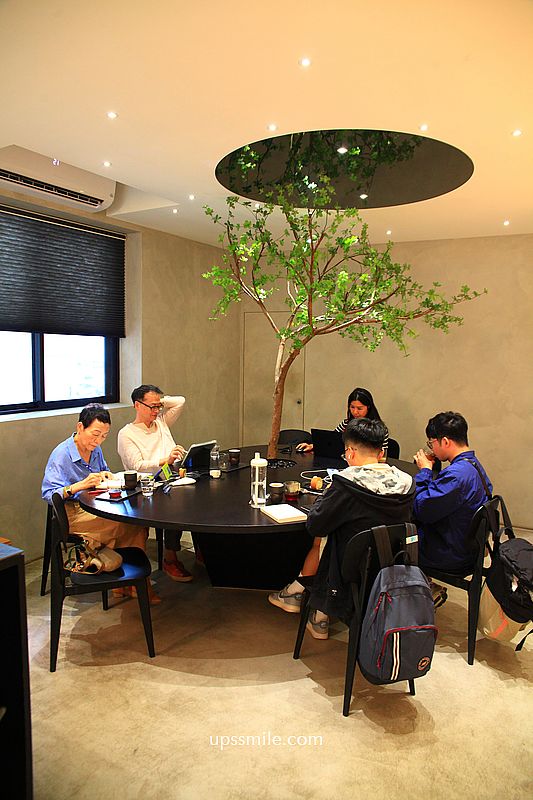 中山站咖啡廳【Instil Coffee Zhongshan中山店】主打淺焙SOE咖啡豆，黑白現代工業風不限時咖啡廳