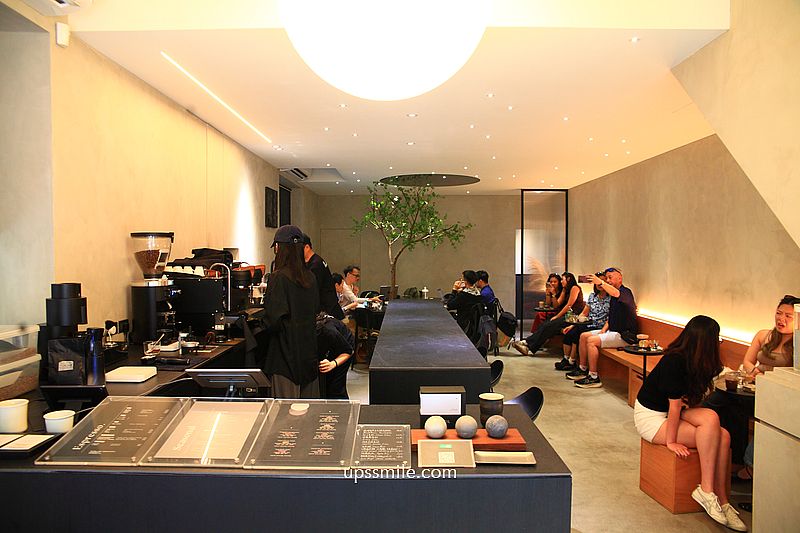 中山站咖啡廳【Instil Coffee Zhongshan中山店】主打淺焙SOE咖啡豆，黑白現代工業風不限時咖啡廳