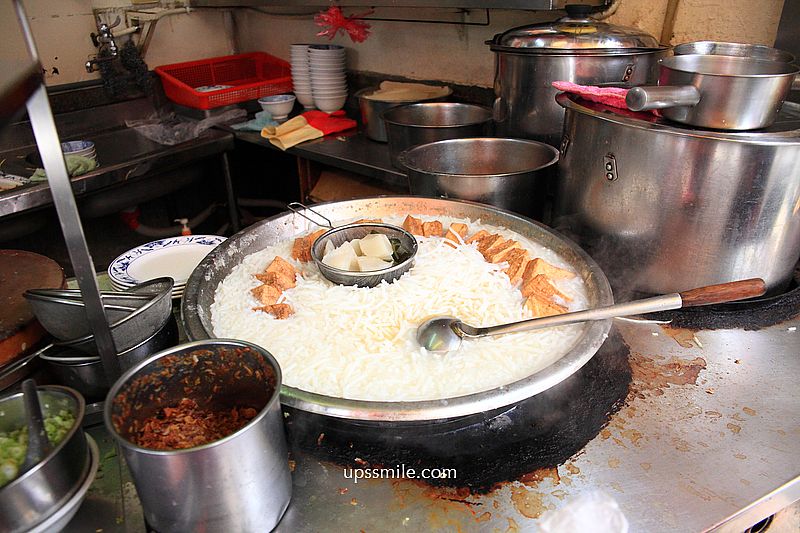 台北美食【三禾米粉湯】台大醫學院旁40年老店必吃黑白切小菜與米粉湯