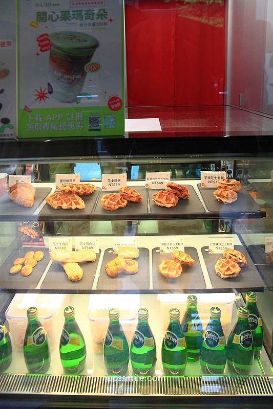 印尼咖啡插旗台灣【Kenangan Coffee凱娜克咖啡新光A11時光】必喝SOE冠軍限定咖啡、凱娜克咖啡拿鐵