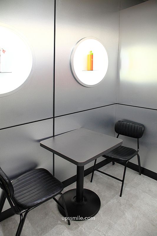 印尼咖啡插旗台灣【Kenangan Coffee凱娜克咖啡新光A11時光】必喝SOE冠軍限定咖啡、凱娜克咖啡拿鐵