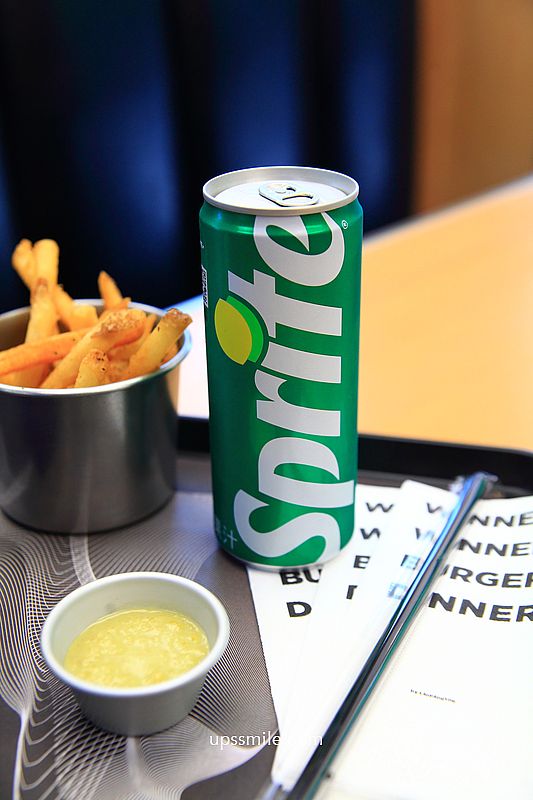 捷運科技大樓站美食【Butcher Lab by LànPéngYǒu 大安】台北500盤美式漢堡屠夫漢堡