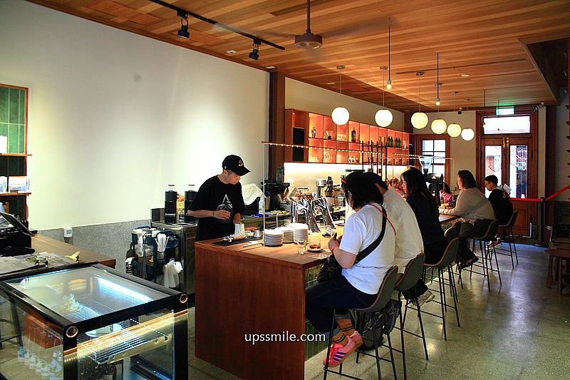 大稻埕老宅咖啡廳【ALL DAY ROASTING COMPANY大稻埕店】迪化街百年街屋古宅巴洛克建築