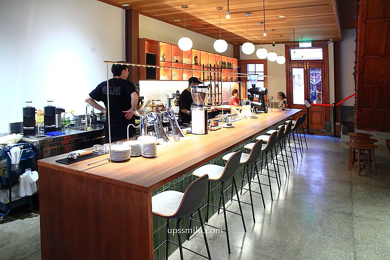 大稻埕老宅咖啡廳【ALL DAY ROASTING COMPANY大稻埕店】迪化街百年街屋古宅巴洛克建築