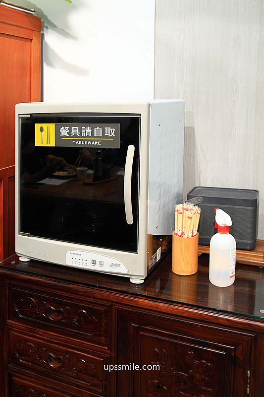 寧夏夜市美食【瑪吉臭豆腐】外國人讚賞的台北臭豆腐