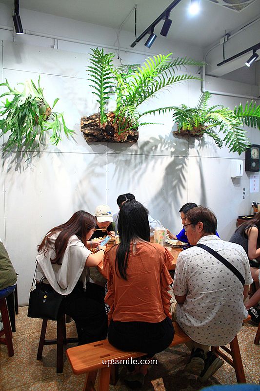 寧夏夜市美食【瑪吉臭豆腐】外國人讚賞的台北臭豆腐