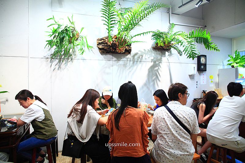 寧夏夜市美食【瑪吉臭豆腐】外國人讚賞的台北臭豆腐