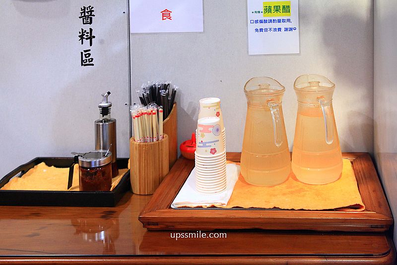 寧夏夜市美食【瑪吉臭豆腐】外國人讚賞的台北臭豆腐