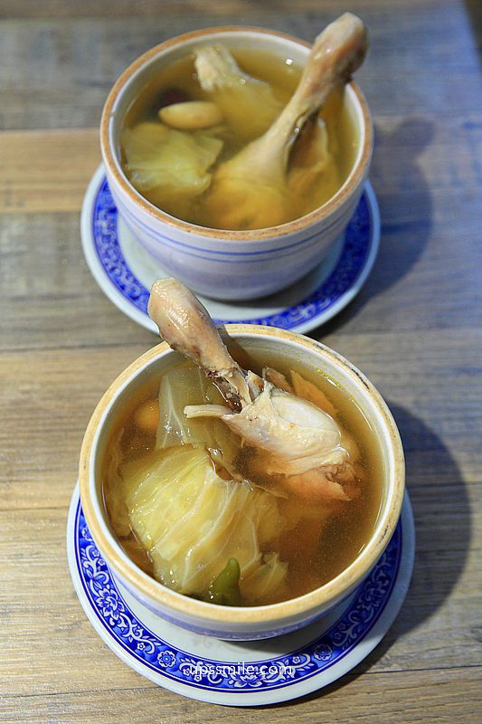 台北萬華美食【熹湯舖子台北艋舺店】雞湯蒸蛋滷肉飯專賣店