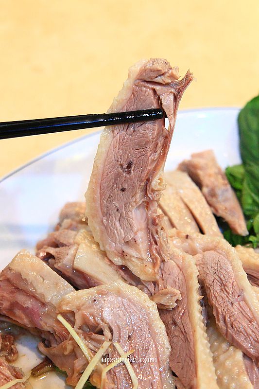 台北美食【長春鵝肉】捷運南京復興站美食，台北鵝肉與滷肉飯推薦