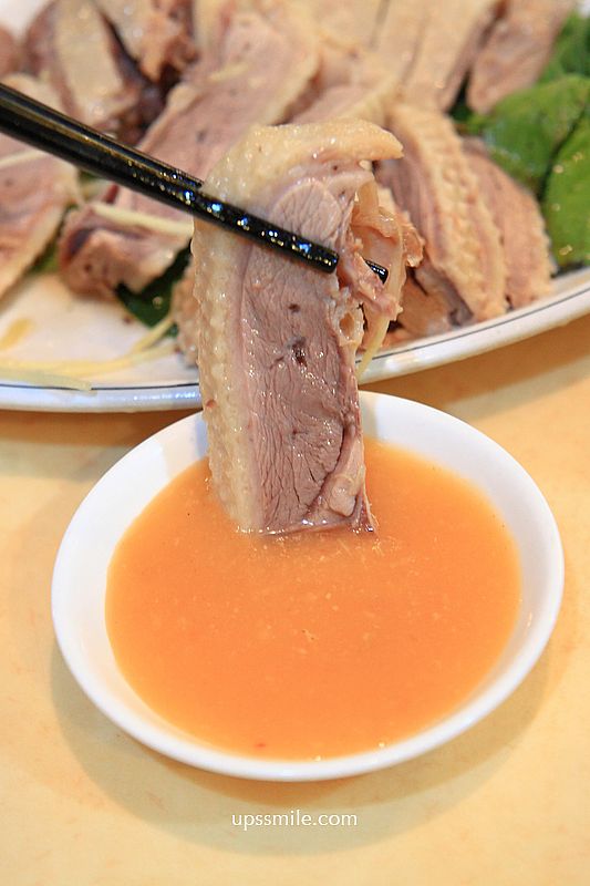 台北美食【長春鵝肉】捷運南京復興站美食，台北鵝肉與滷肉飯推薦