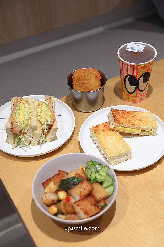 台北早午餐【福來早餐光復店】台式早餐必吃熱炒蘿蔔糕尬米腸、新加坡咖椰吐司