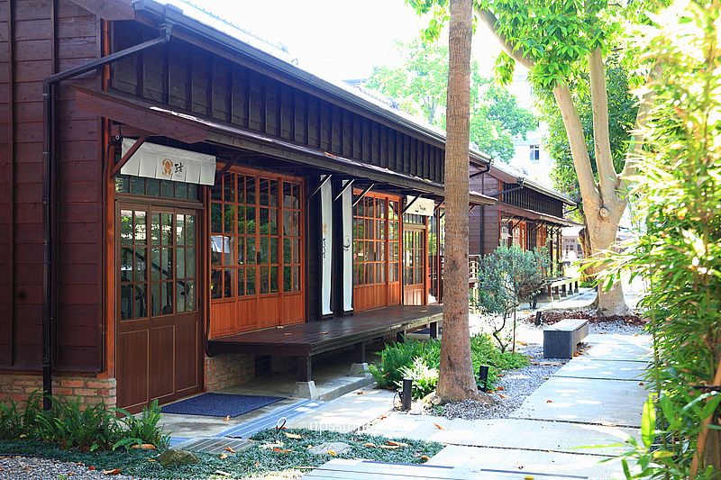 台北老宅咖啡廳【甜酸三號店Sweet & Sour Coffee Wave錦町門市】攜手Frisson打造黑膠音樂選物空間