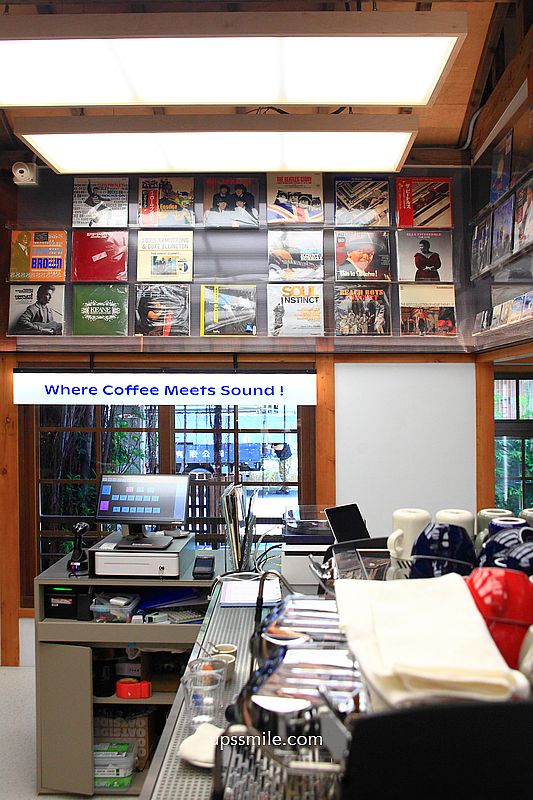 台北老宅咖啡廳【甜酸三號店Sweet & Sour Coffee Wave錦町門市】攜手Frisson打造黑膠音樂選物空間