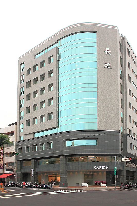 台中早午餐咖啡廳【CAFE!N硬咖啡台中國資圖門市】台中兩層樓絕美不限時咖啡廳