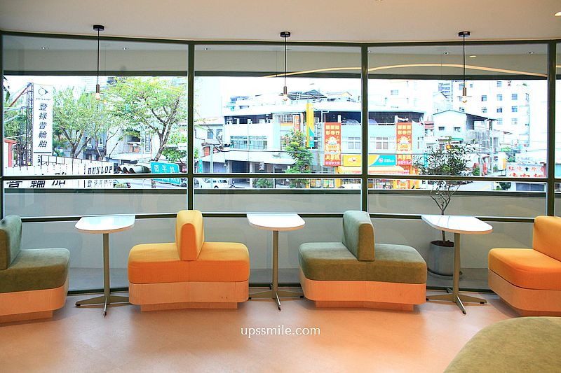 台中早午餐咖啡廳【CAFE!N硬咖啡台中國資圖門市】台中兩層樓絕美不限時咖啡廳
