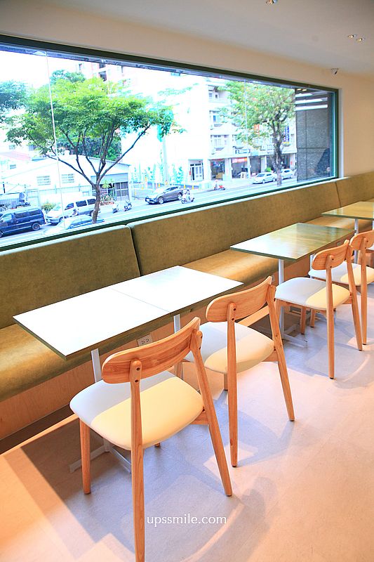 台中早午餐咖啡廳【CAFE!N硬咖啡台中國資圖門市】台中兩層樓絕美不限時咖啡廳