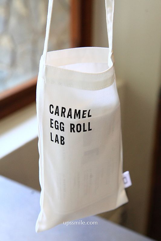 台中甜點新地標【CARAMEL EGG ROLL LAB 蛋捲實驗室】台中伴手禮網美景點 台中甜點新地標【CARAMEL EGG ROLL LAB 蛋捲實驗室】台中伴手禮網美景點