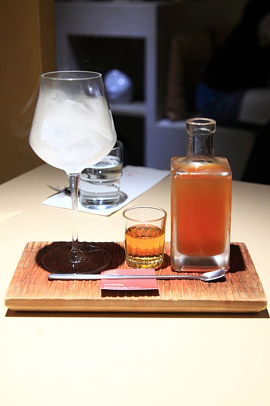 台中美食【嵩sung台中美村】珊瑚紅洞穴空間創意台中餐酒館,台中慶生約會餐廳 台中美食【嵩sung台中美村】珊瑚紅洞穴空間創意台中餐酒館,台中慶生約會餐廳
