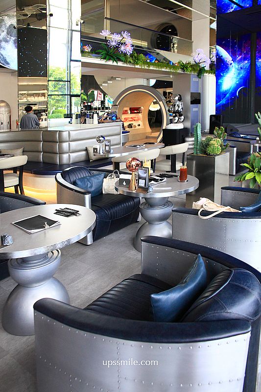 台中美食【茶馬司繁星旗艦店】台中南屯區景點宇宙太空銀河系咖啡廳，台中不限時咖啡廳