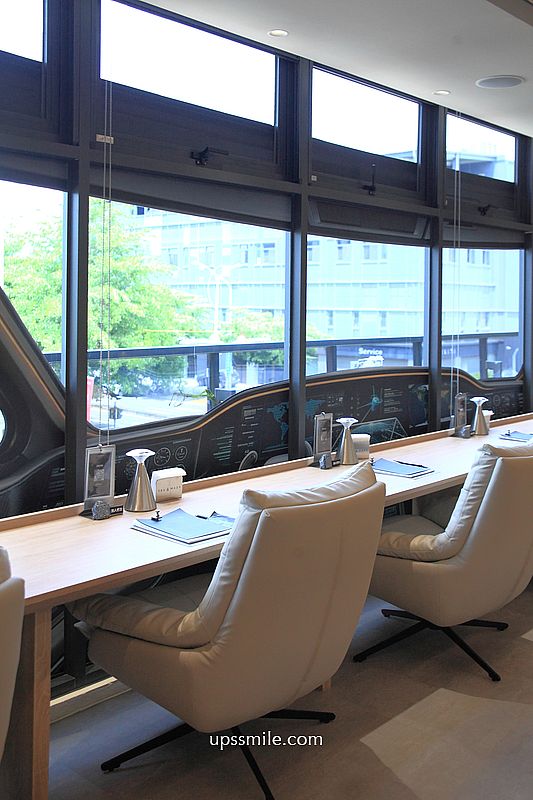 台中美食【茶馬司繁星旗艦店】台中南屯區景點宇宙太空銀河系咖啡廳，台中不限時咖啡廳