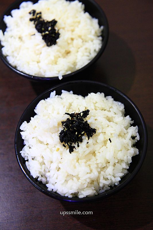 台中美食【范記金之園草袋飯總店】台中米其林必比登推介40年老店便當店，台中簡餐排骨飯雞腿飯推薦