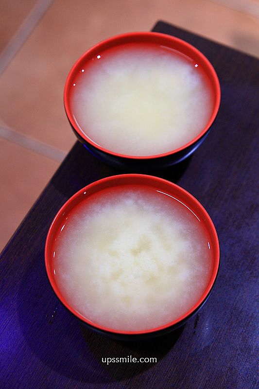 台中美食【范記金之園草袋飯總店】台中米其林必比登推介40年老店便當店，台中簡餐排骨飯雞腿飯推薦