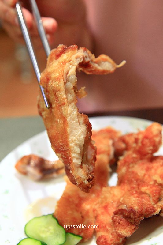 台中美食【范記金之園草袋飯總店】台中米其林必比登推介40年老店便當店，台中簡餐排骨飯雞腿飯推薦