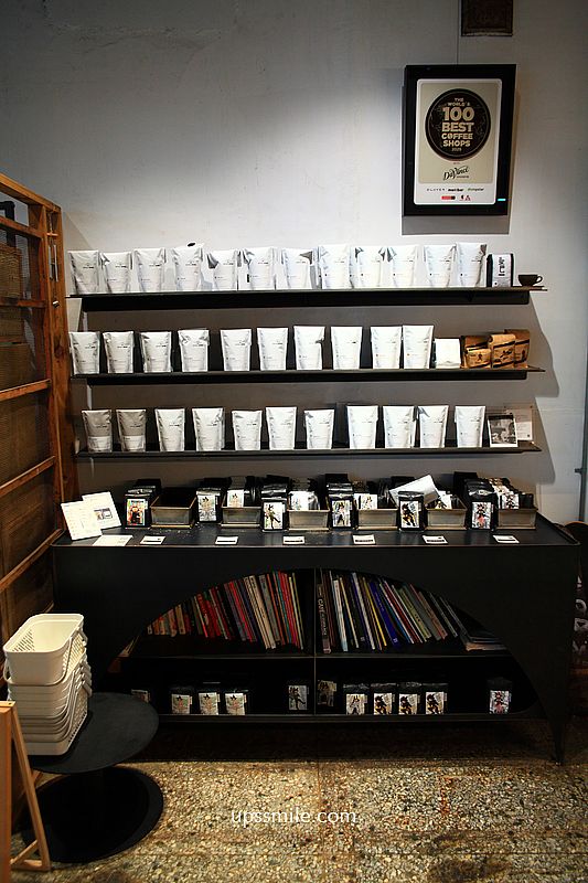 台中咖啡【coffee stopover black】2026全球百大咖啡廳，台中工業風自家烘焙咖啡廳