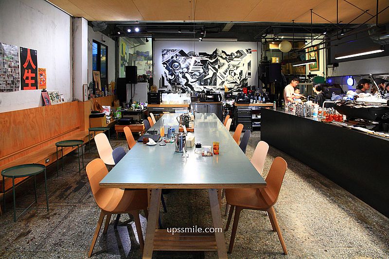 台中咖啡【coffee stopover black】2026全球百大咖啡廳，台中工業風自家烘焙咖啡廳