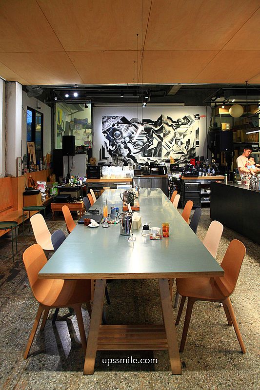 台中咖啡【coffee stopover black】2026全球百大咖啡廳，台中工業風自家烘焙咖啡廳