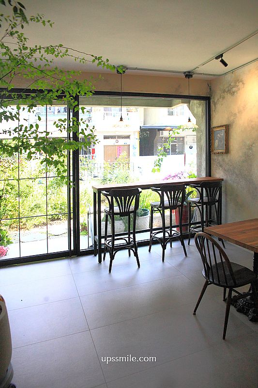 台中南屯區美食【華麗百歲】台中最新黎明新村法式歐風老宅早午餐咖啡廳