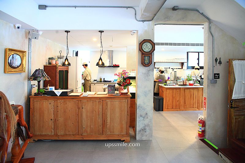 台中南屯區美食【華麗百歲】台中最新黎明新村法式歐風老宅早午餐咖啡廳