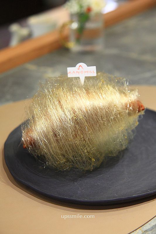 台中自家烘焙咖啡廳【Manchill Roasteria 蠻秋咖啡】必吃拔絲可頌與手沖單品咖啡