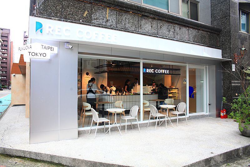 台北咖啡廳【REC COFFEE Taiwan台北敦化店】福岡冠軍咖啡新店插旗台北東區