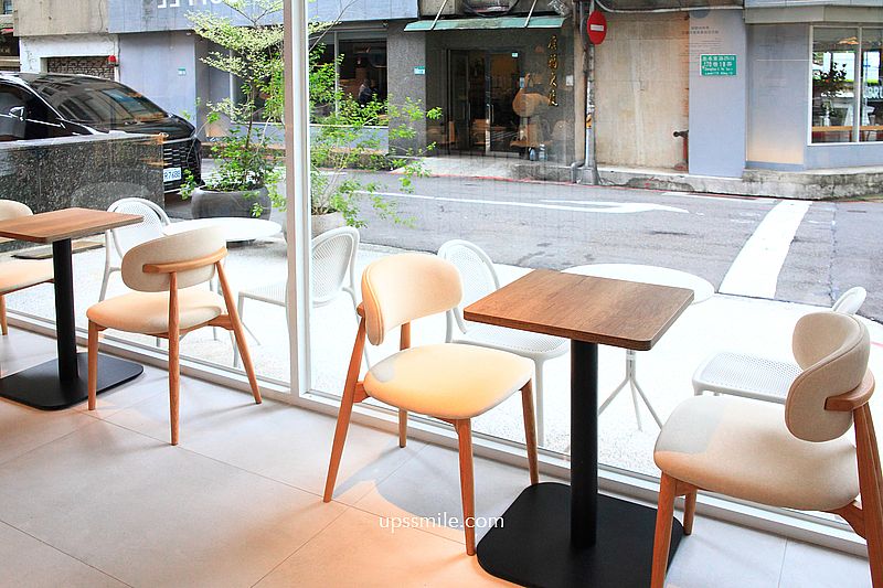 台北咖啡廳【REC COFFEE Taiwan台北敦化店】福岡冠軍咖啡新店插旗台北東區