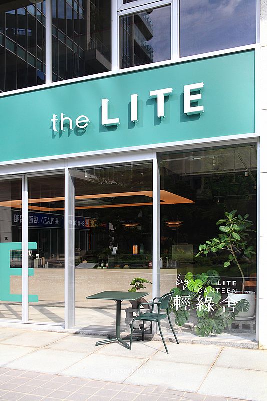 桃園中壢美食【輕綠舍二店The LITE】桃園青埔早午餐咖啡廳2026新開幕